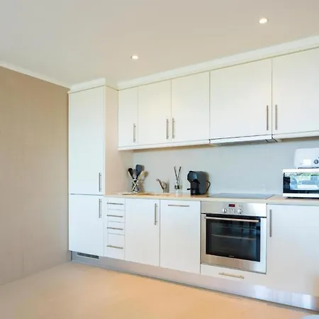 Snazzy Varandas Do Castelo One Bedroom With Sea View Sleeps 2persons Apartment *